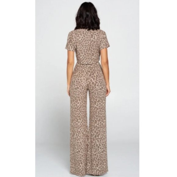 NWT Cream & Brown Animal Leopard Print Short Sleeve Tee & Wide Leg Pants EVA SET - Picture 3 of 5